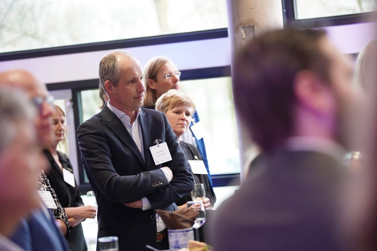 LeidenDelftEras's tweet image. Welkom op het eerste netwerkevent van #leidendelfterasmus!
Connect met @unileiden @tudelft en @erasmusuni en vele partners in de regio.

#LDEwerktsamen #joinournetwork