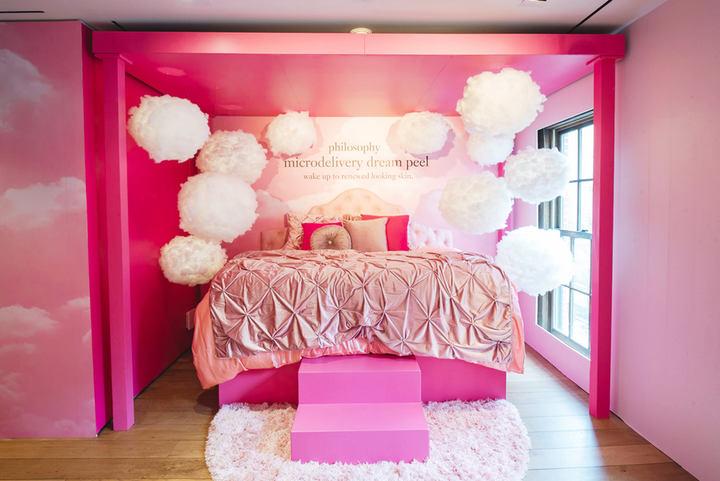 BizBashLive's tweet photo. Philosophy took over four floors of New York's Sousa House for its House of Philosophy influencer event. https://t.co/oKSAual02h #bizbash #bizbashny #eventprofs #influencer @EventiqueAffair @cigarboxstudios @ConviviumCaters @BFloralnyc @OKAMOTOSTUDIO @RentPatina @lovephilosophy https://t.co/lFmzERmq5B