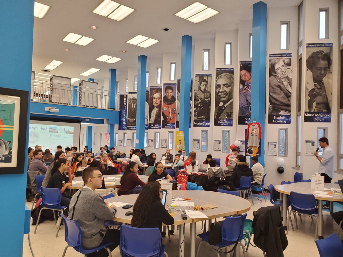 Amazing energy as #CS4AllNYC #HackLeague kicks off on #StatenIsland with @BetaNYC ! @csinews @techincubatorsi