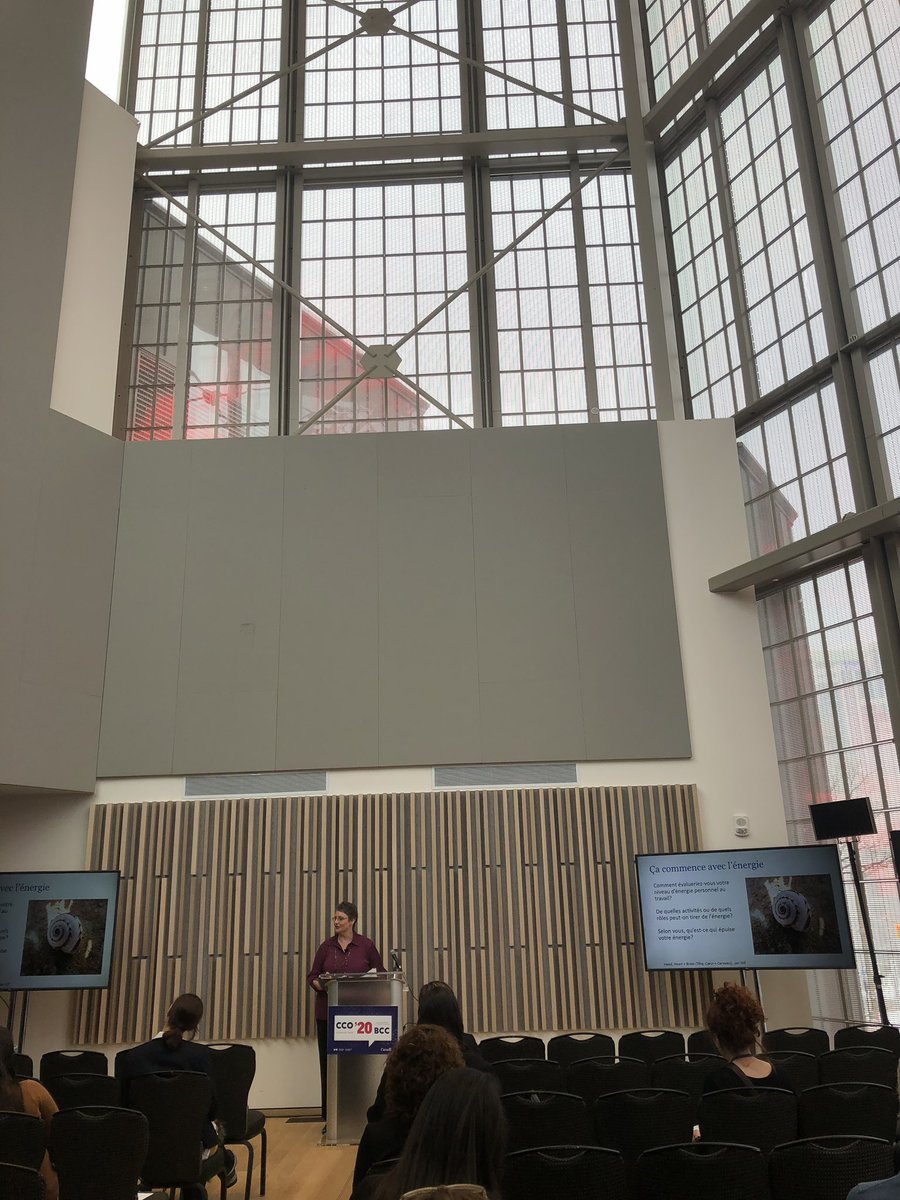 Val_GCcomms's tweet photo. « La résilience est essentielle pour prévenir l’épuisement professionnel, mais elle est inutile dans un environnement de travail toxique. » -sagesse de Renelle Chalifoux de la Communauté nationale des gestionnaires #commsgc #CCO2020BCC https://t.co/bp0VQeWb6s