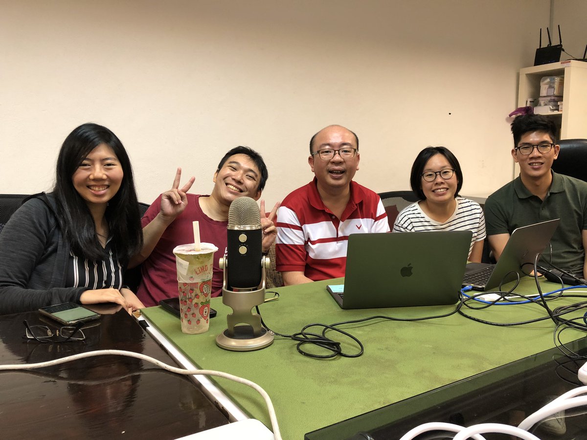 JuniorDevSG's tweet photo. Did our first online meetup! Live streamed our little chat & AMA with the #JuniorDevSG leadership team. #COVID19 #DORSCON #Orange #besafe #notcancel #GoOnline #youtube @thisisralsh @jacobtyq @yishusee #maxongzb @juniordev_io https://t.co/auZj79ChgR