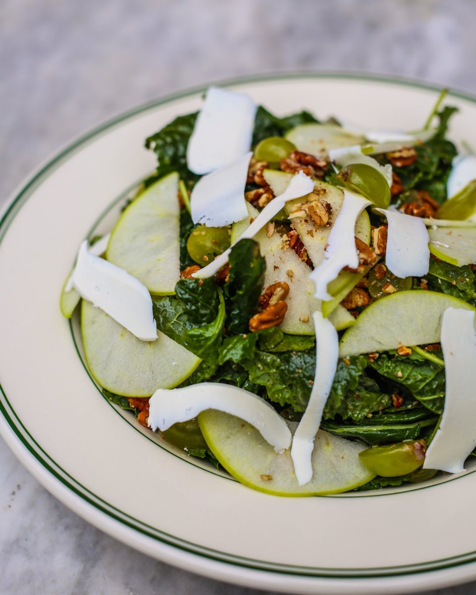 Kale yeah! 🥬The #ItalianDisco Kale Salad is topped with grapes, pecans, apples, ricotta salata &amp; balsamic-honey vinaigrette🥗