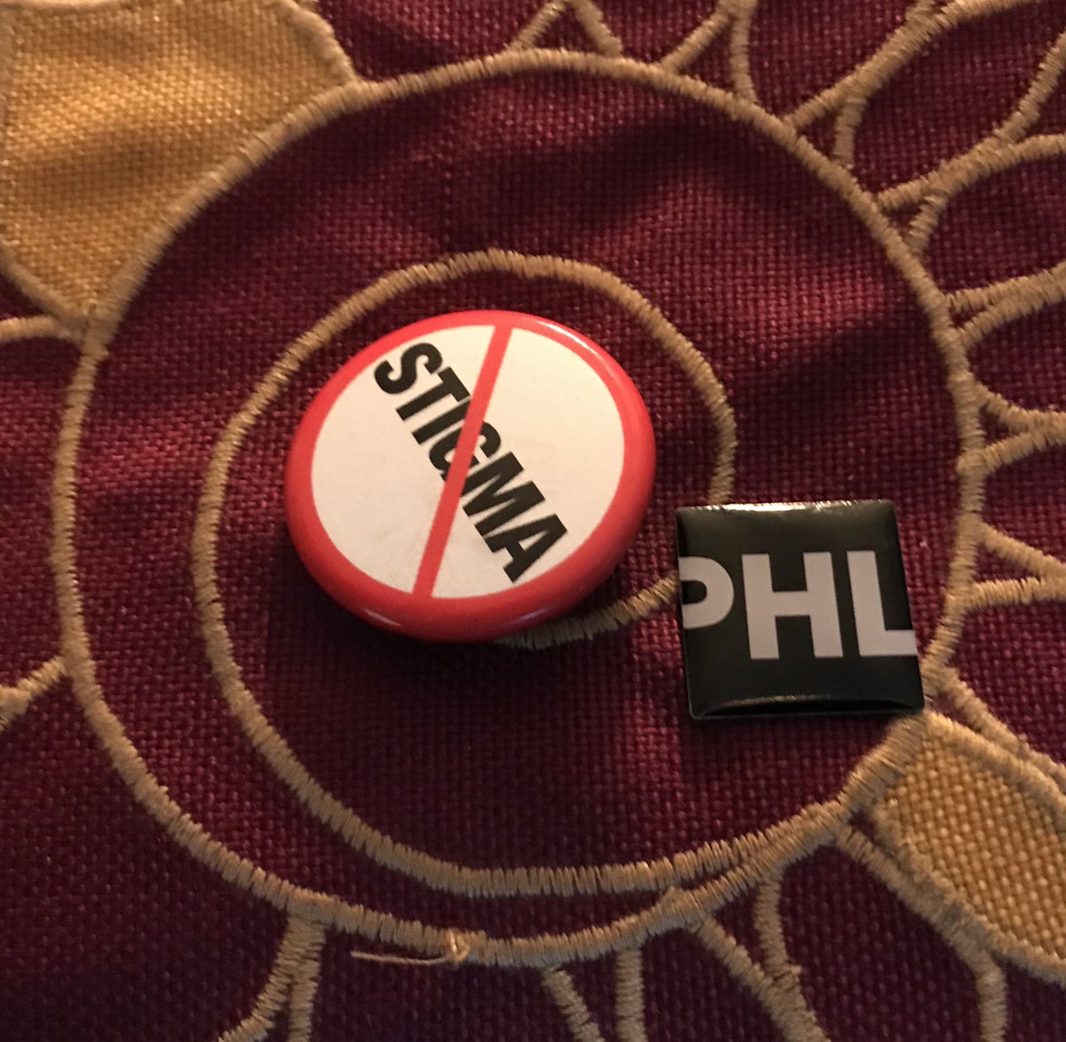 PEMammen's tweet photo. @JMPerroneMD @yaleem2 @YaleADM @nicolemodonnell @NIDAnews @DonofrioGail @kathryn_hawk @zacharymeisel @_earth2brittany @PennCECPR @kit_delgadoMD @acmt Philly has been rocking anti- stigma pins for yrs! aka the #RolandLambSpecial
@DBHIDS @PHLPublicHealth @DavidTJones5 @DrTomFarley @ArthurCEvans #ProAct #AngelsinMotion @preventionpp @SOL__Collective @PAHarmReduction https://t.co/GVTJiJiULr