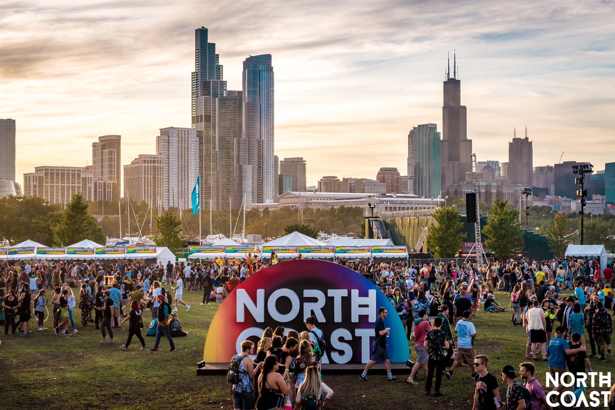 We can't wait to see you back home at Northerly Island this Labor Day weekend Sept 4th-6th, Coasties! What NCMF moment are you looking forward to most? 💘

📸: <a href="/DiVisuals/">Don Idio</a>