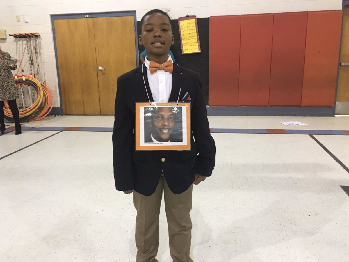 Fondeguidance's tweet photo. @FondeElementary @MobilePublicSch @Black History Wax Museum - Justin Cross dressed as his Idol @ThreadgillMCPSS #IamMCPSS #LearningLeading https://t.co/M7GjEtD4fD