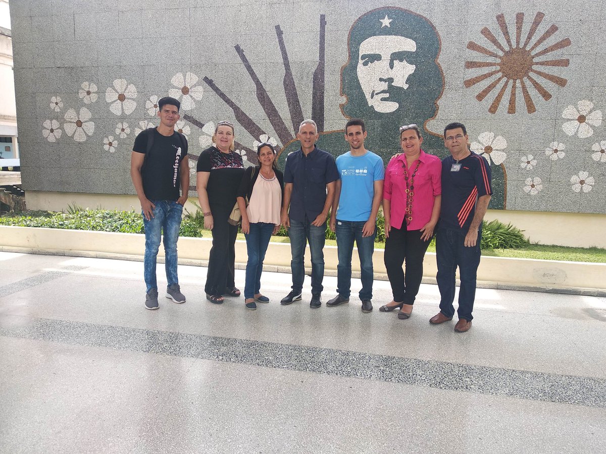 SarabiaYr's tweet image. La @UCLVCU  desde @CubaMES contribuye al desarrollo de la #ProgramaciónCompetitiva y la #RobóticaEducativa en vinculación con @ipvce_vc, también Escuela  de @CubaMined Asociada @UNESCO. @JuanaElenaUCLV @danielbulgado @YunierValeriano @ElectricaUCLV @FmfcUclv