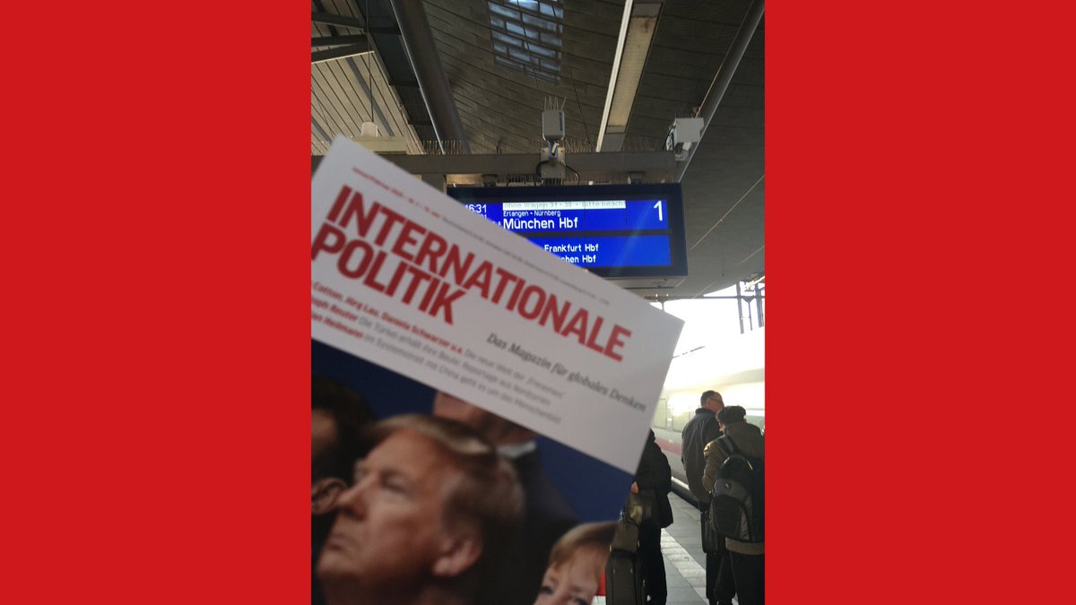 Int_Politik's tweet photo. Heute ist unser Chefredakteur @MaBialecki mit der aktuellen Ausgabe der #InternationalePolitik auf dem Weg zur #MSC2020 nach München. Wo und wann lesen Sie die IP? Lassen Sie es uns wissen! Jetzt unter #IPtravels antworten. https://t.co/1DDkyKeH0J