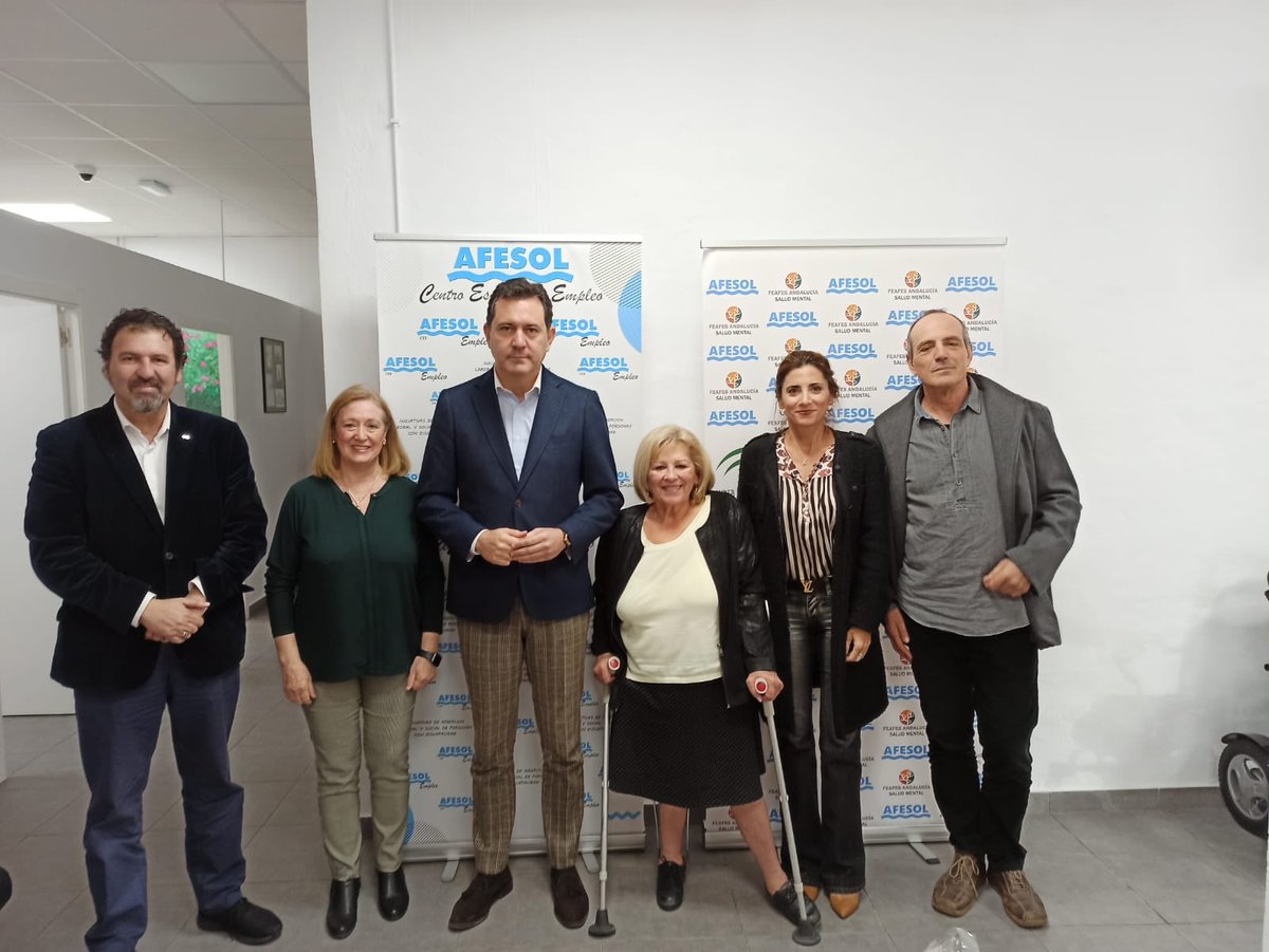 De visita a <a href="/AfesolSMental/">Afesol Salud Mental Costa del Sol</a> , dentro de los planes de la <a href="/saludand/">Consejería de Sanidad, Presidencia y Emergencias</a> los familiares y personas con problemas mentales son una preocupación y ocupación de <a href="/AndaluciaJunta/">Junta de Andalucía</a> .