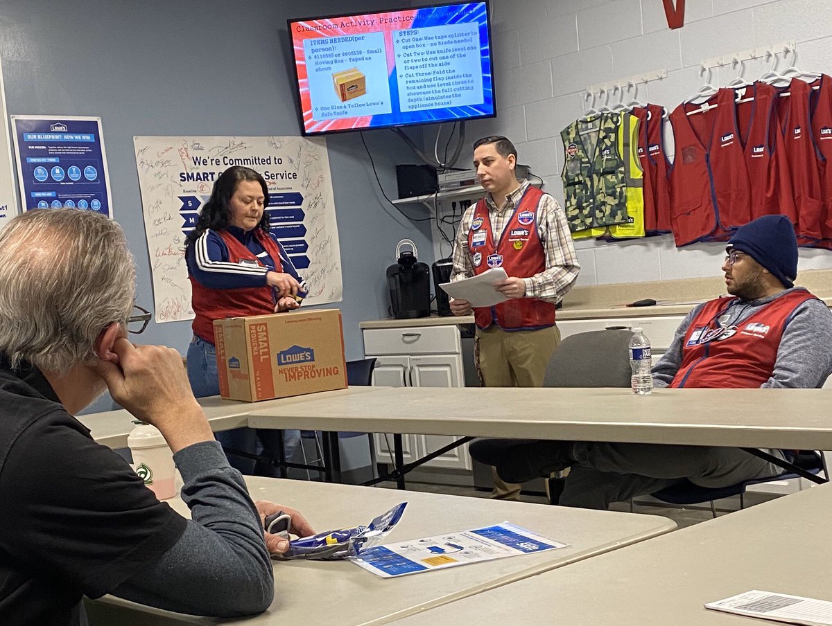 Jerrid Card (@cardjerrid) on Twitter photo Have you traded in your red safety knife for the new and improved knife? APSM Mike building a strong safety culture in Baltimore, demonstrating the benefits and how Store 2244 will win in 2020!! <a href="/BlueBoxR1/">@BlueBoxR1</a> @AlexStempovschi @MTrimble2244 <a href="/f_delaney/">Mark Delaney</a> <a href="/AMcHenry1221/">Amanda McHenry</a> Have you traded in your red safety knife for the new and improved knife? APSM Mike building a strong safety culture in Baltimore, demonstrating the benefits and how Store 2244 will win in 2020!! <a href="/BlueBoxR1/">@BlueBoxR1</a> @AlexStempovschi @MTrimble2244 <a href="/f_delaney/">Mark Delaney</a> <a href="/AMcHenry1221/">Amanda McHenry</a>