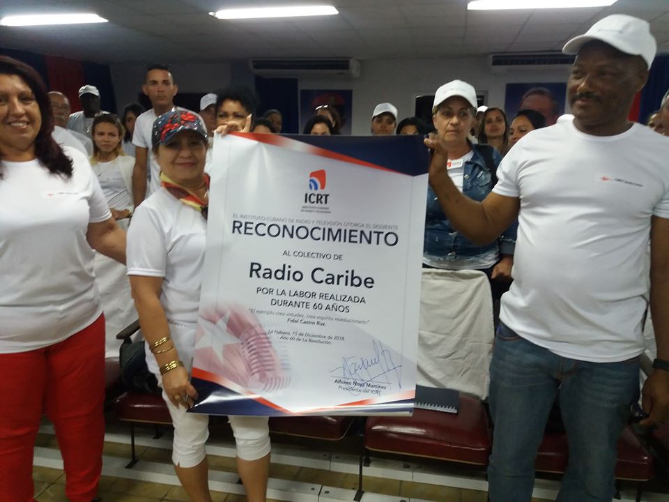 Mileydi46886184's tweet photo. En Radio Caribe, desde la Isla de la Juventud, felicitamos a todos nuestros colegas de la radio en #Cuba y el Mundo. Seguimos dando lo mejor cada día a nuestra audiencia #VamosPorMás @maripinera @elbaporcuba #DiaMundialDeLaRadio https://t.co/7RGhHIZiCk