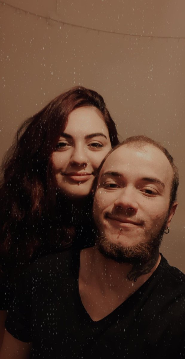 Herkese inat bir aradayız bu fotoğraf da götünüze girsin 🖕