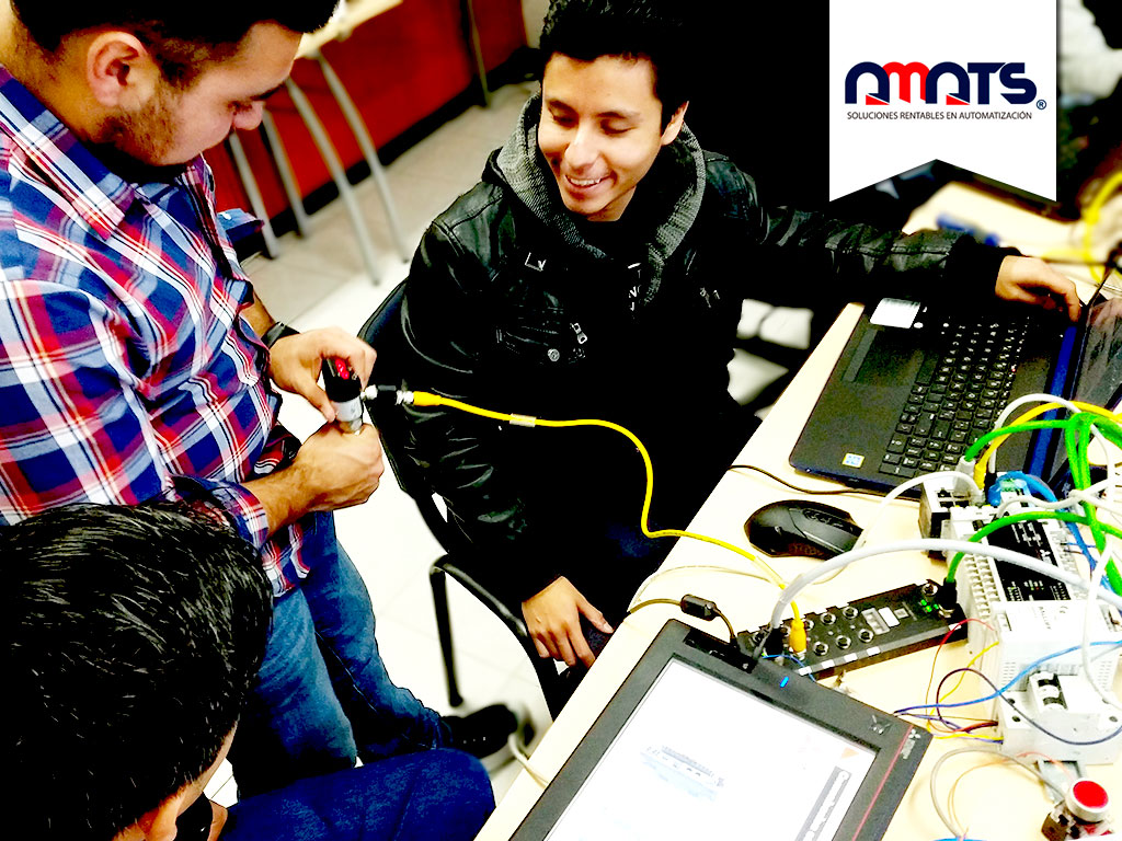 amatselectric's tweet image. "Adquiere conocimiento, ofrece una solución".
Día 3: Cerrando Curso "Programación Intermedia de PLC´s". #amatselectric #automatización #controldemovimiento #cursos #controladoreslógicosprogramables #mitsubishielectric #plcs #automation #learningday