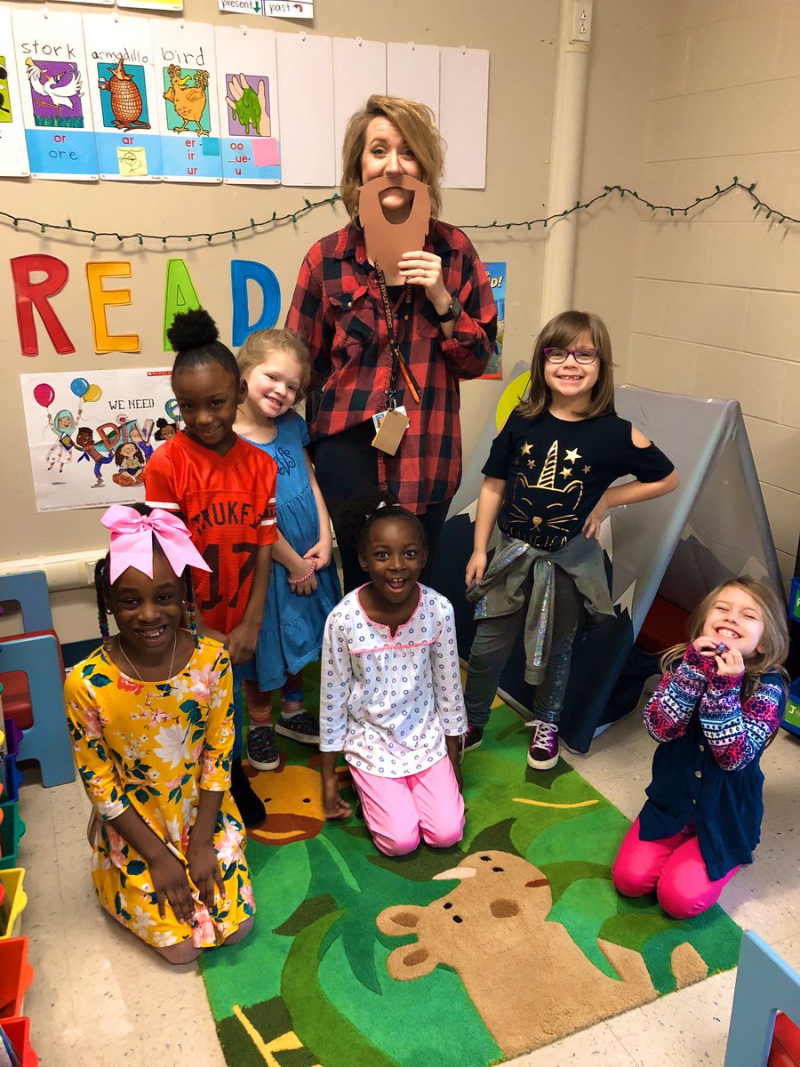 mrs_cookesclass's tweet photo. Today was dress like a musician day! We are ready to play music! I dressed as my favorite musician from @TheCollectionNC, Mr. Cooke! @DiggsLatham #magnetspiritweek https://t.co/ROcupxLwuZ