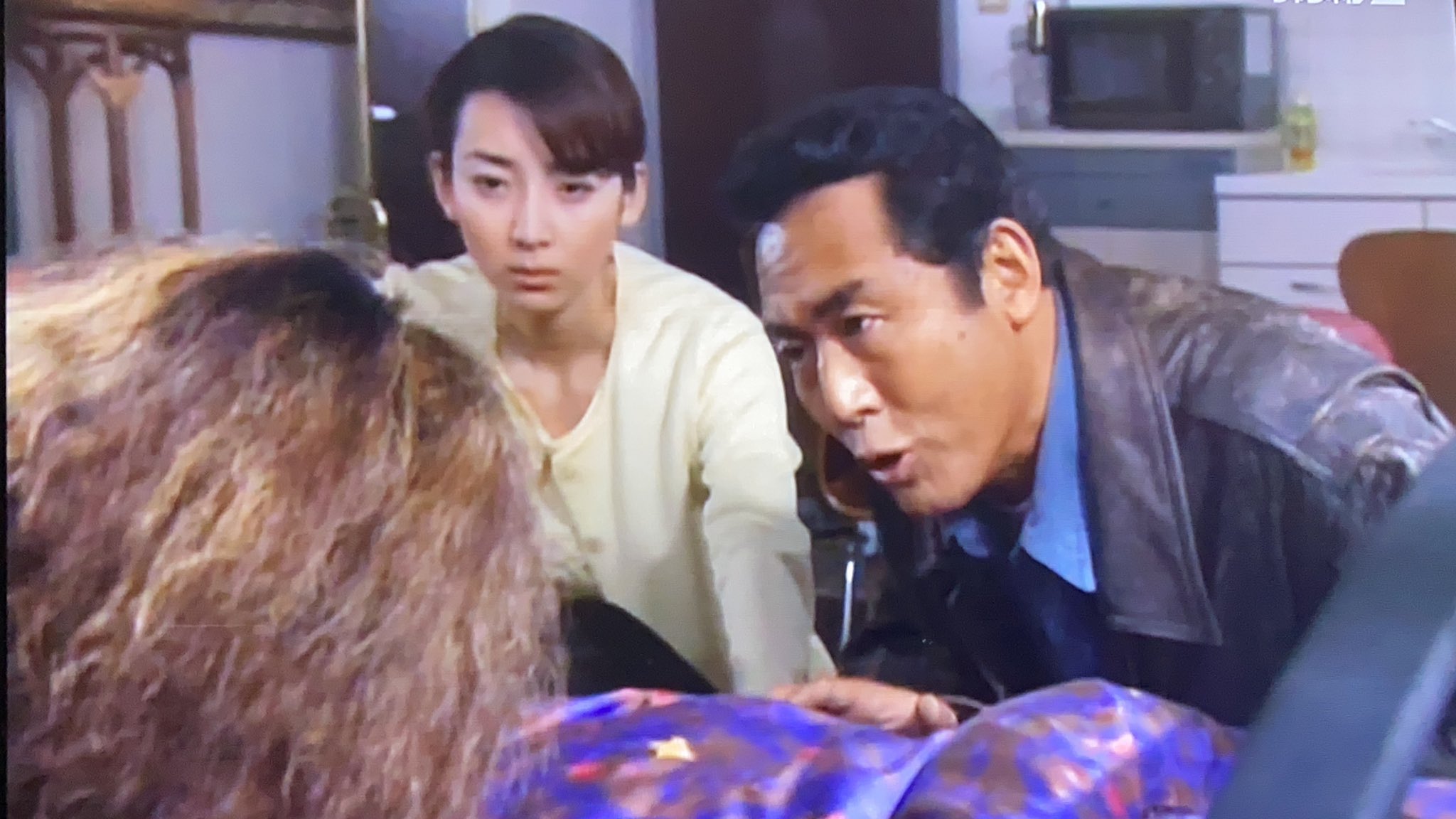 フラッテリー ママ 略奪愛 アブない女 最終回 稲森との最後の戦いの後幼児化するスズ 後輩の袴田吉彦の催眠術で過去を知ろうとする赤井英和 スズ 怖い パパとママが喧嘩している 一方その頃 小林稔侍は本当に余貴美子をボコボコにしていたのであった フラッテリー ママ 略奪愛 アブない女 最終回 稲森との最後の戦いの後幼児化するスズ 後輩の袴田吉彦の催眠術で過去を知ろうとする赤井英和 スズ 怖い パパとママが喧嘩している 一方その頃 小林稔侍は本当に余貴美子をボコボコにしていたのであった