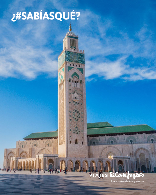 ¿Sabías que durante la construcción de la Mezquita de Hassan II participaron más de 2,500 obreros y 10,000 artesanos? Sin duda, es una de las más bellas del mundo.