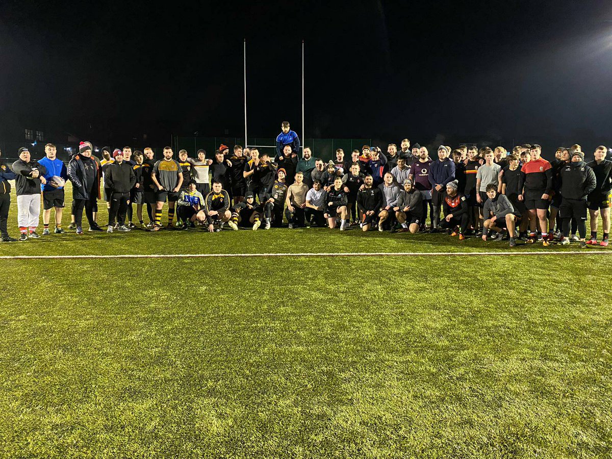 PilksRecsARLFC's tweet photo. Top session tonight as we welcomed @leighminersrl to Ruskin Drive for a joint training session
#rugbyleaguefamily https://t.co/6tVdyUFgdD