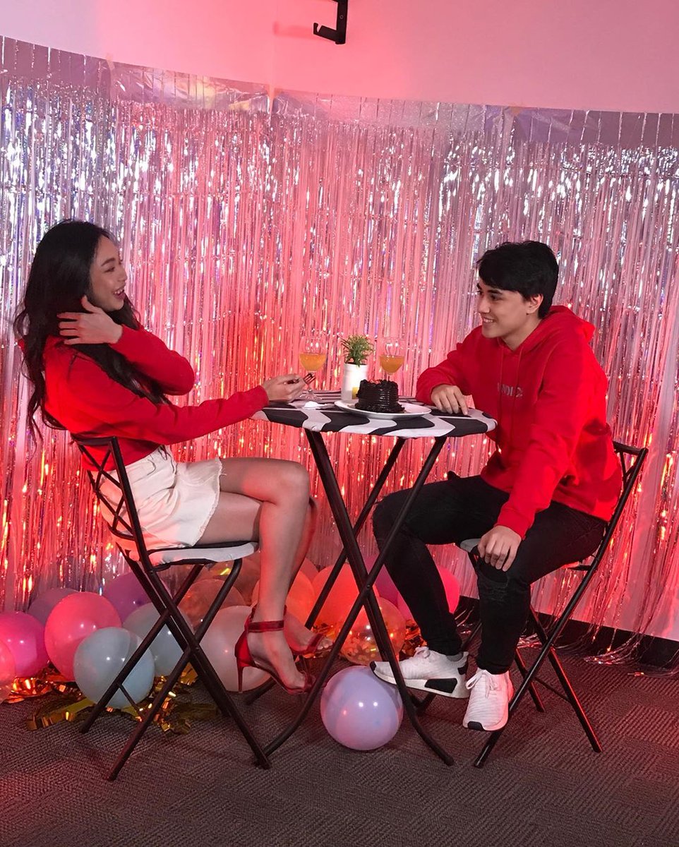 MayWardOfficial's tweet photo. Thank you for watching!

Abangan ang #MYXValentinesWithMAYWARD on YouTube on @MYXphilippines YouTube Channel, premieres later at 6:00 AM.

@maymayentrata07 @Barber_Edward_ https://t.co/7vVfOqnL25