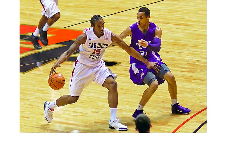 SportsVolt's tweet photo. Kawhi Leonard Wants Out of San Antonio, Interested in Lakers ! 
.
.
#KawhiLonard #Kawhi #wants #out #SanAntonio #Antonio #interested #Lakers #sportsvolt #news #soccer #play #game #impressive #dominate #display #sports #highlights #season #hot #update #tournament #league https://t.co/XrdpBQyQdw