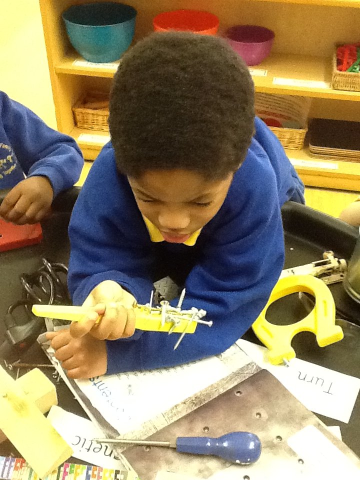 EvertonNursery's tweet image. A table for tinkering #spencer1 #finemotordevelopment