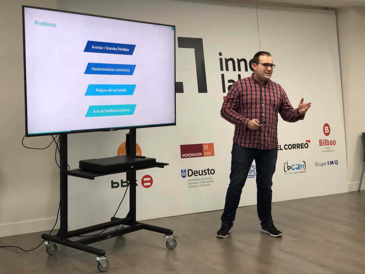 💡 <a href="/BeMetrics_ES/">Bemetrics.io</a>: “Usamos tecnologías como el #MachineLearning y el #BigData para crear soluciones de mantenimiento predictivo de máquinas industriales”.
 #VentureOnTheRoad