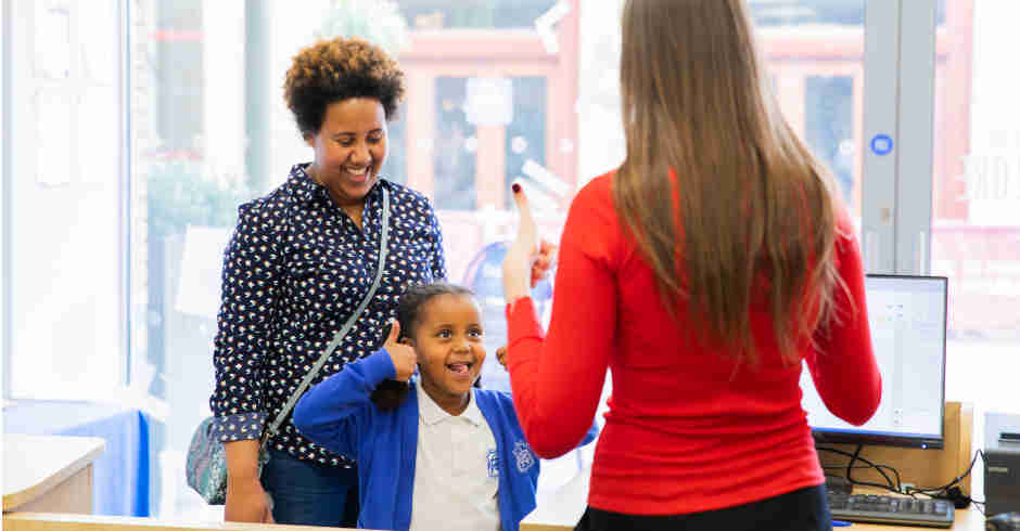 MumsnetTowers's tweet photo. Explore Learning has won Mumsnet Rated for its delivery of extra tuition for students aged four to 14! When Mumsnet users were given the chance to try out @exploretutors, they were impressed with the quality on offer #sponsored
 https://t.co/3xiG1t0Goq https://t.co/4XHuoClLdv