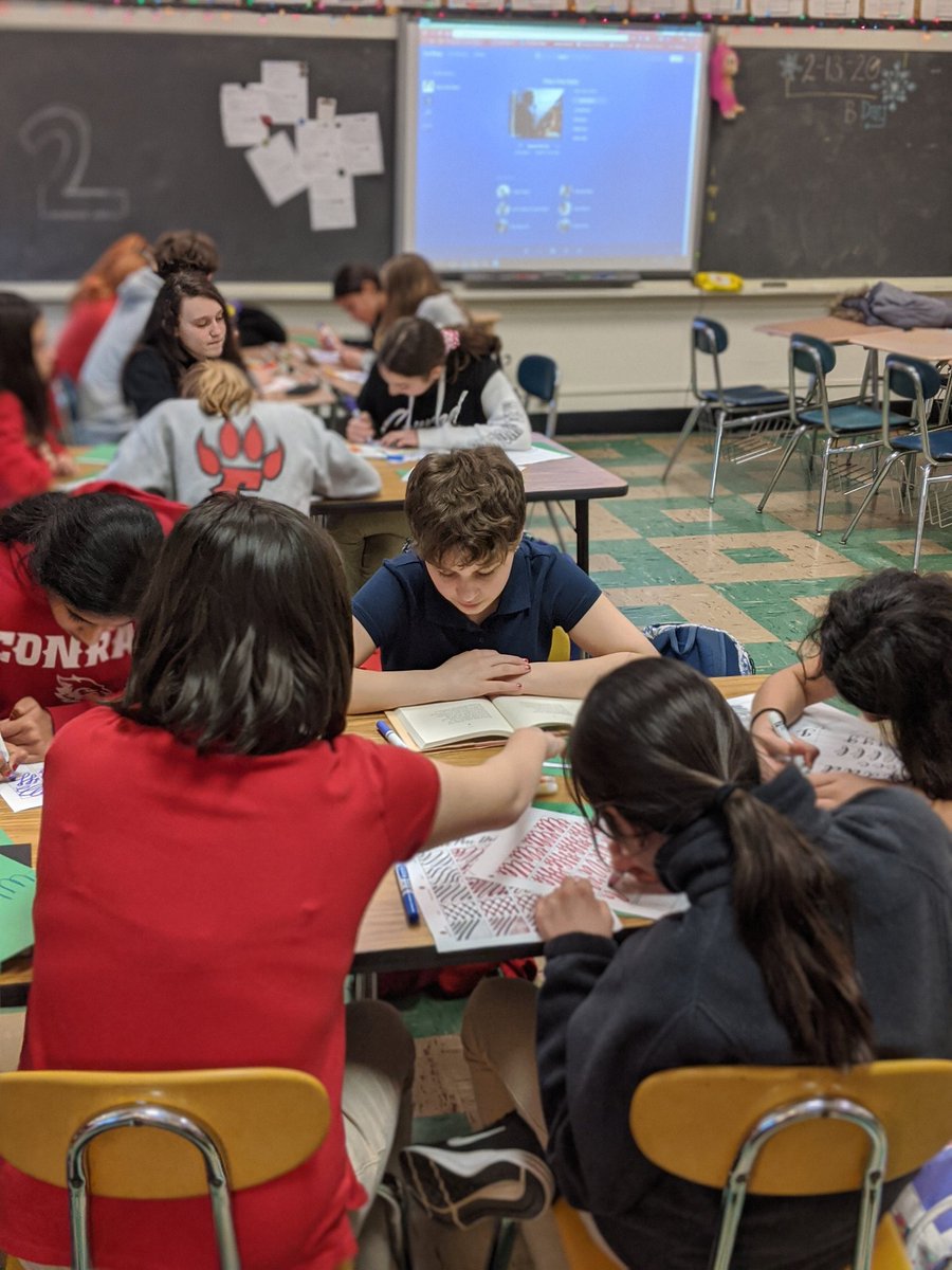 MrsRonaghan's tweet photo. When you forgo Bullet Journaling to read Elizabeth Barrett Browning β€οΈπ #ActivityPeriod #BookLove @ConradRedWolves https://t.co/6Pgj6jnTGS