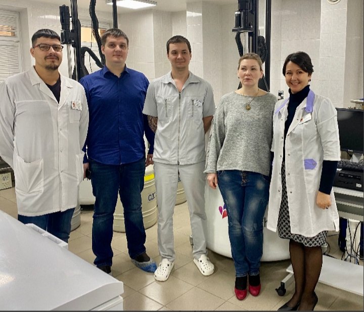 САМАРСКИЙ БАНК ПУПОВИННОЙ КРОВИ ДЕЛИТСЯ ОПЫТОМ С КОЛЛЕГАМИ ИЗ МРНЦ ИМ. А.Ф. ЦЫБА – ФГБУ «НМИЦ РАДИОЛОГИИ» МИНЗДРАВА РОССИИ !!!

dinasty63.ru/about/news/sam…