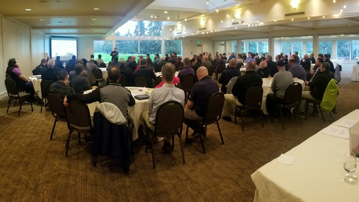 GCSAA_NW's tweet image. @HorganMSU is in Bellevue, WA this morning, presenting on the community value of our golf courses. @WWGCSA  @PlayWAGolf @GCSAA @WAnobugs @thePNGA  #naturalcapitalproject