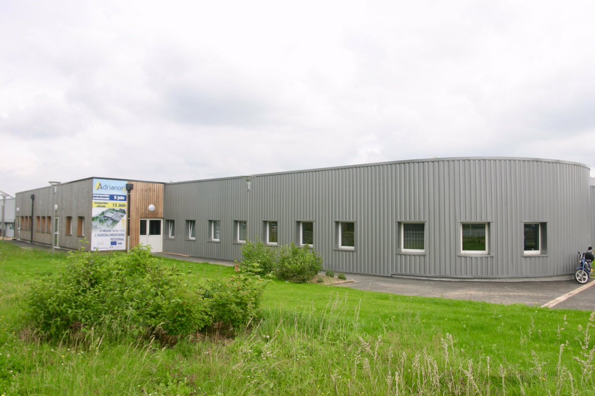 #ConseilCom La Communauté Urbaine d’Arras cède, à l’euro symbolique, une parcelle à l’INRA, institut national de recherche agronomique, pour permettre son développement dans le Grand #Arras et faciliter les liens avec l’Adrianor. #agroalimentaire