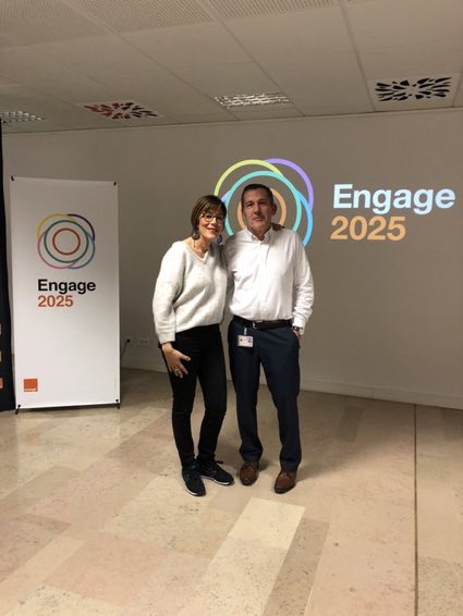 Ils ne sont pas beaux c’est 2 la? Et engages en plus mais lequel a 20 ans et lequel 25 ans?
Bises mes pépites