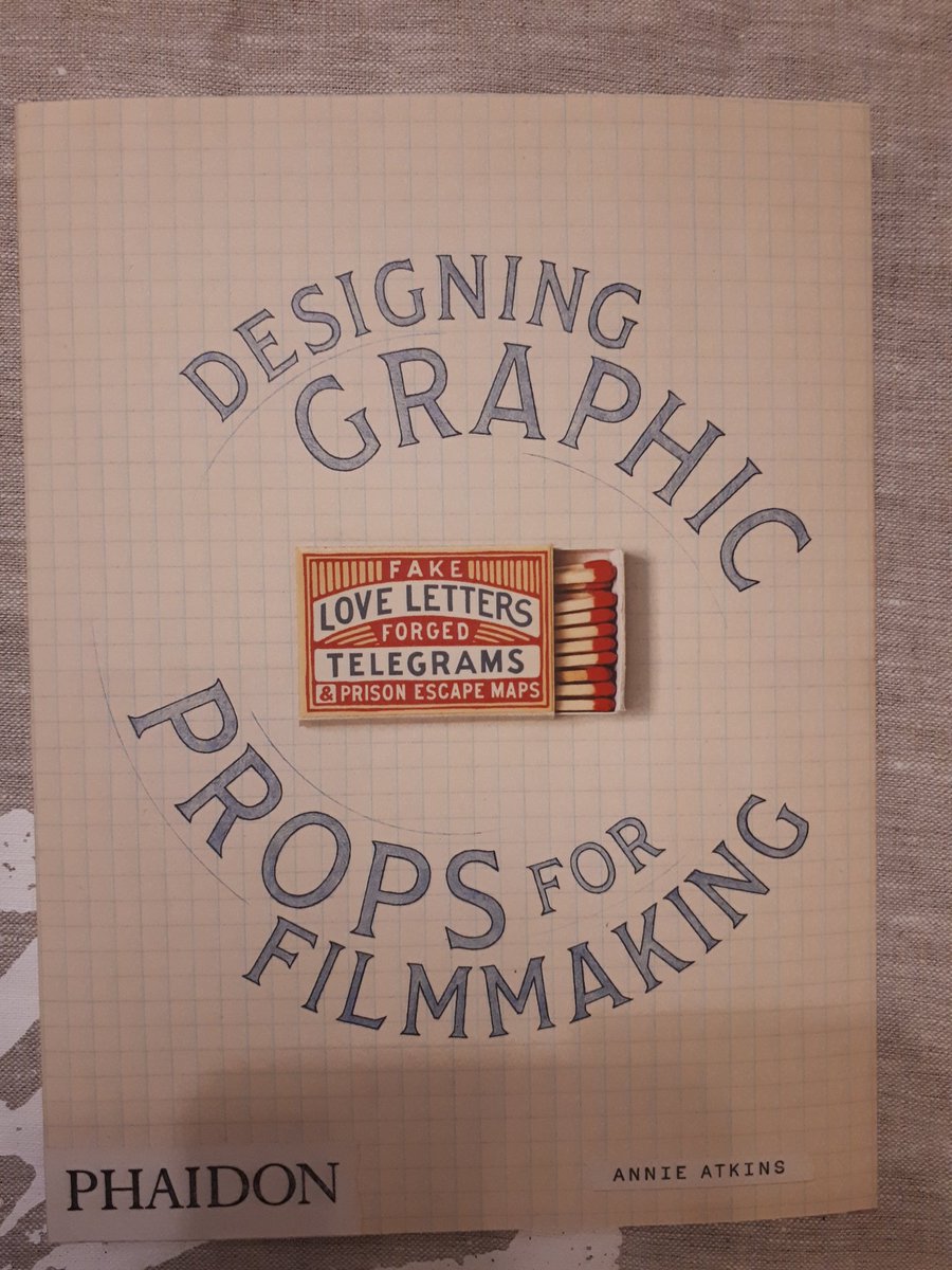 My Christmas present came today. Thank you <a href="/billymadden04/">Billy Madden</a> and <a href="/OMahonysBooks/">OMahonys Booksellers</a> and especially @AnnieAtkins. I'm in love and I haven't even opened it yet. The realistic pencil parings on the back have blown my 8 year olds mind 😉.
