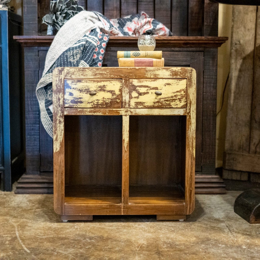 TreehouseG's tweet image. The one night stand you’ll never forget. 😆 Our 4-day Valentine's Day sale starts today: 15% off all home accessories. ⁣
⁣
⁣⁣⁣⁣#treehousegallery #treehousegalleryfurniture #stpetefl #stpetersburgfl #ilovetheburg #iheartstpete #homedecor #homedesign #homeaccents