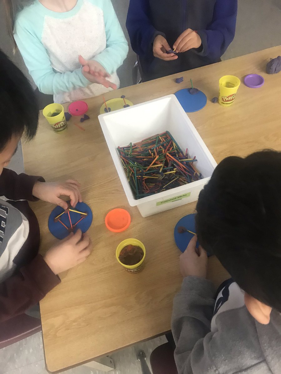 MsDayGrade1's tweet photo. Using different manipulative to create 3 D shapes and investigate how they are built https://t.co/frI5H55RK1