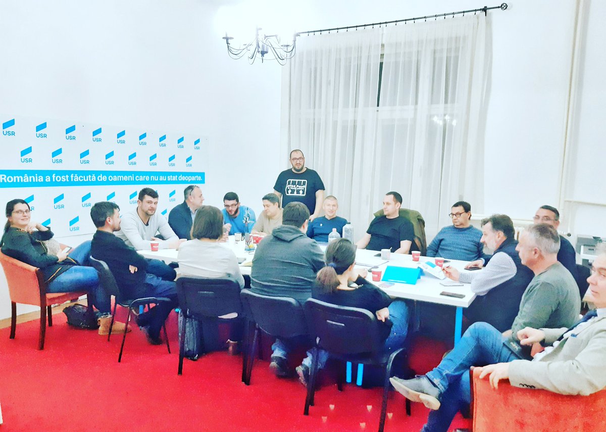 USR Bihor (@usr_bihor) on Twitter photo Pași spre fuziune: prima ședință comună a filialelor județene Bihor USR și PLUS.
cc <a href="/MoiseGuran/">Moise Guran</a> #Oradea #Bihor Pași spre fuziune: prima ședință comună a filialelor județene Bihor USR și PLUS.
cc <a href="/MoiseGuran/">Moise Guran</a> #Oradea #Bihor