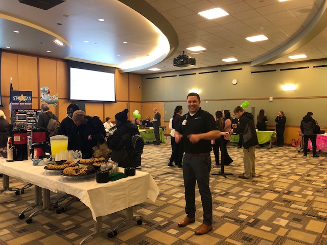 MercyOne_Iowa's tweet photo. It's a cold day outside but it's warm inside the MercyOne Des Moines Career Fair.  You have until 2pm to stop at our East Tower Auditorium at 1111 6th Avenue. Clinical and non-clinical openings available:  https://t.co/Kzwih83cev https://t.co/6kULfydORp