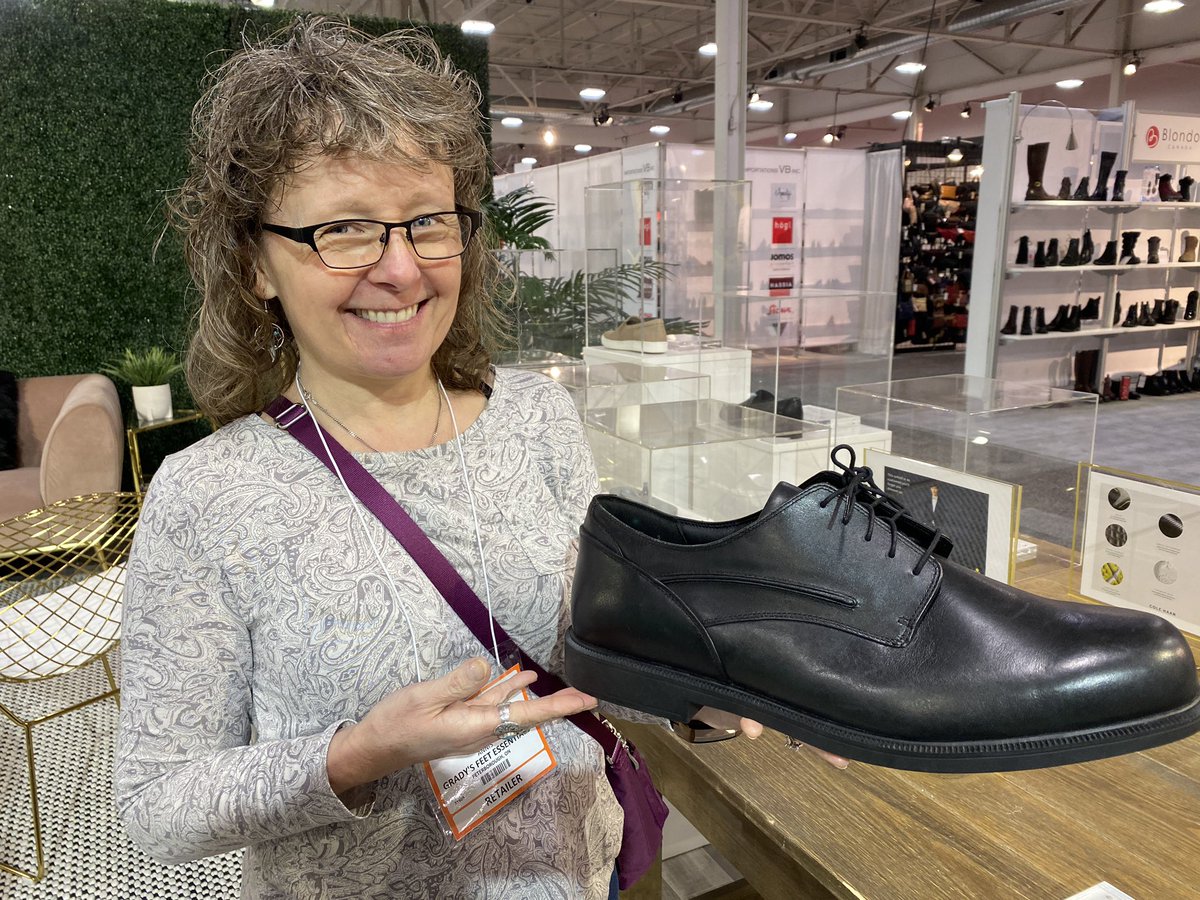 dunham shoes retailers