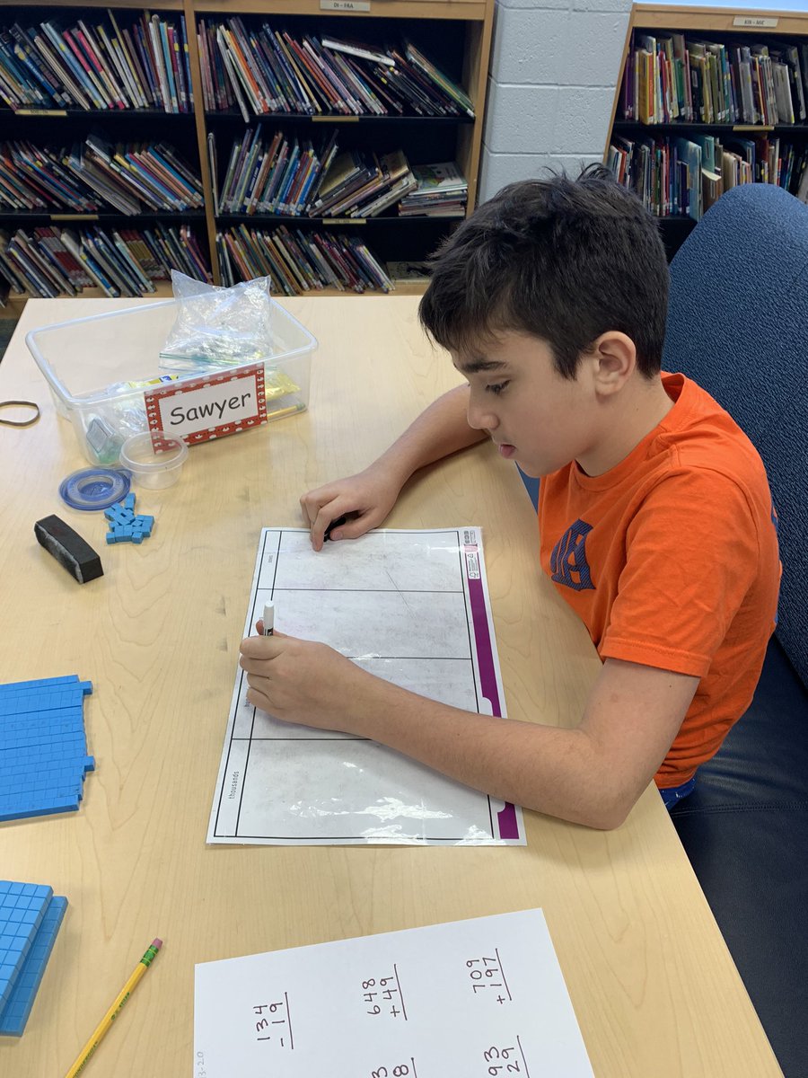 Erin4511's tweet image. All sorts of differentiated instruction happening in 5th grade math this morning! Reiterates the importance of a structure that supports whole group, small group and 1:1 conferring♥️@PembrokeElemen1 @BirminghamPS @Math_BPS #BPSlearners