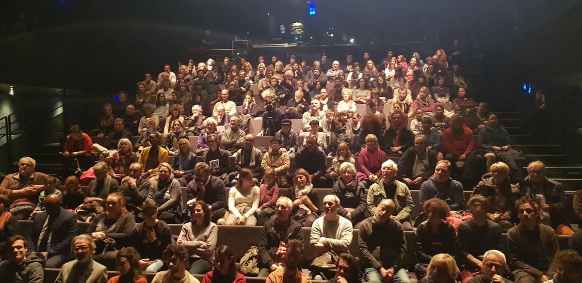 OARAquitaine's tweet photo. Salle comble pour la sortie de résidence à la MÉCA de "La Chanson de Renart". Un très prometteur projet de création de @FidelFourneyron à découvrir bientôt au @Petitfaucheux, au Théâtre des 4 Saisons à Gradignan, à la Coupe d'Or à Rochefort... Une coproduction OARA. https://t.co/QFNkCyM2q1