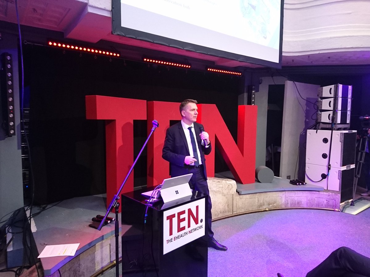 Herr Klose, Leiter der BMG-Unterabteilung gematik, Telematikinfrastruktur, E-Health <a href="/BMG_Bund/">Bundesgesundheitsministerium</a> beginnt seinen Vortrag  
"Digitale Gesundheit aus Sicht des Bundesministeriums für Gesundheit - Wie geht es weiter nach dem DVG?"
#TENeHealth #DigitalisierungimGesundheitswesen