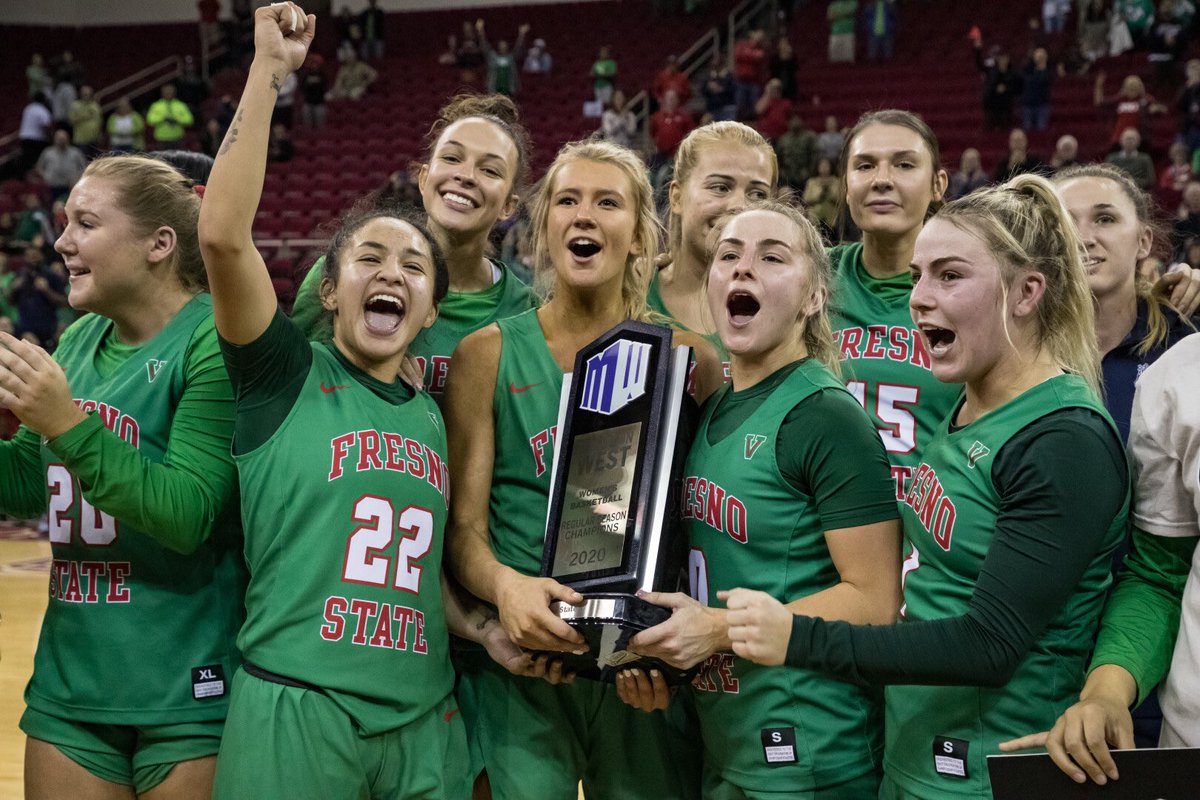 FresnoStateWBB's tweet image. Last night wasn’t a dream. 🏆

#GoDogs | #PrideOfTheValley