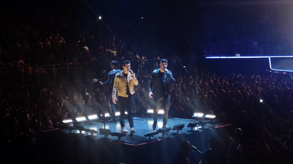  @jonasbrothers - Happiness Begins Tour (08/02/2020)