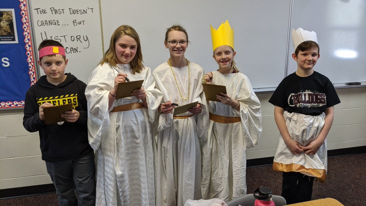 mr_gors's tweet image. Ancient Egyptian Scribes. We had a late start and Emmi work up and sewed some costumes for the group! #celebratemms @MadisonMSNews @KochCotton #creativity #teamwork