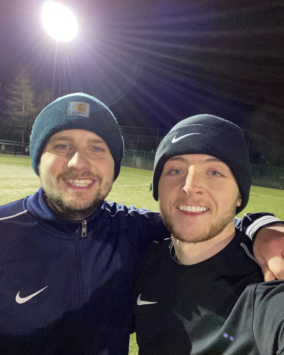 Great session tonight with Failsworth Dynamo’s finest, Bez. Excellent work-rate and quality on show throughout the hour 💪🏽⚽️ Excited to see the footage #mooney1to1 #football #coaching #failsworth #manchester #1to1coaching #privatecoaching #midfielder #footballcoaches #1to1