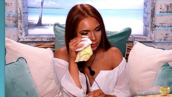 teIIytweets's tweet photo. me when i accidently step on my dogs paw knowing he will never udnerstand that it was an accident #LoveIsland https://t.co/TBEzTJQrEt