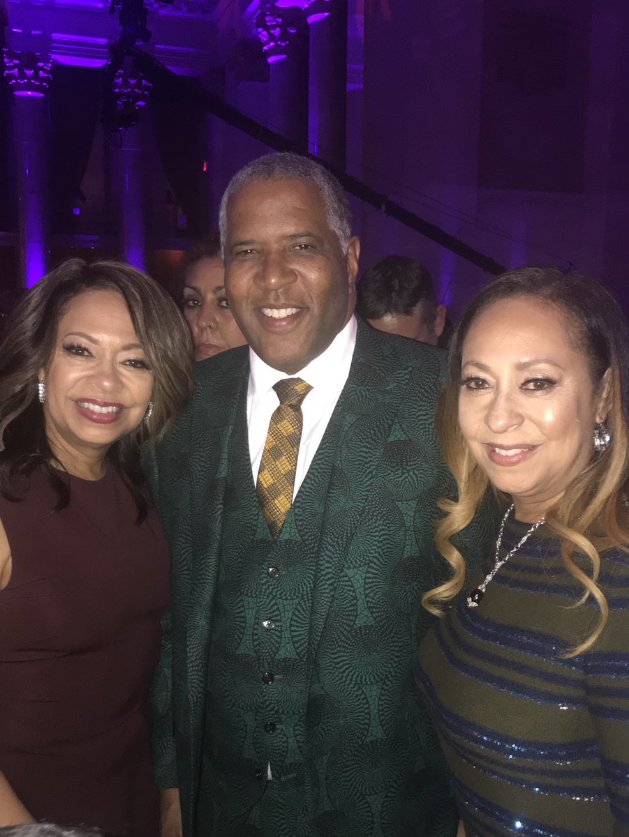 Congratulations @RFW_vista for being honored at <a href="/CARES_Mentoring/">National CARES Mentoring Movement</a>'s annual For the Love of Our Children Gala! #CARESgala2020