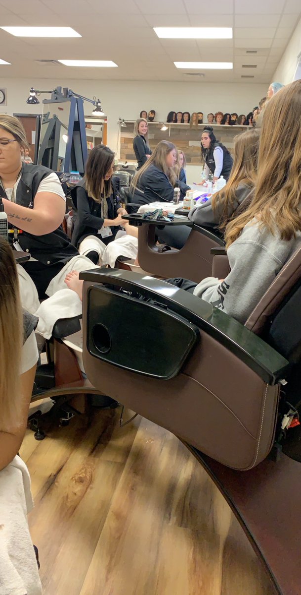 Amy Wickwar tweet media