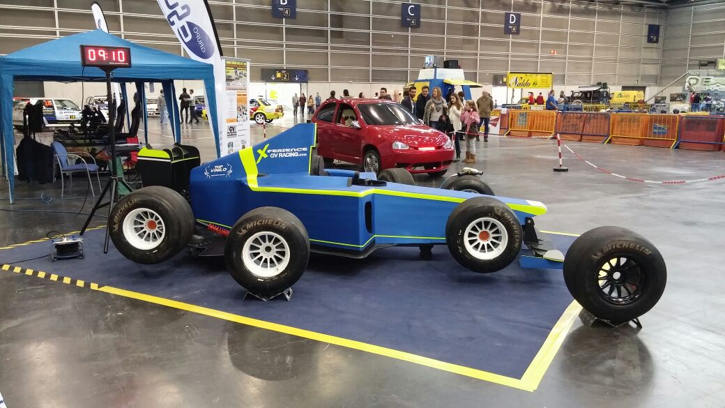 Simulador Pit Stop Racing para incentivos y eventos con tu marca. Info 615 19 38 27  GV Racing Events