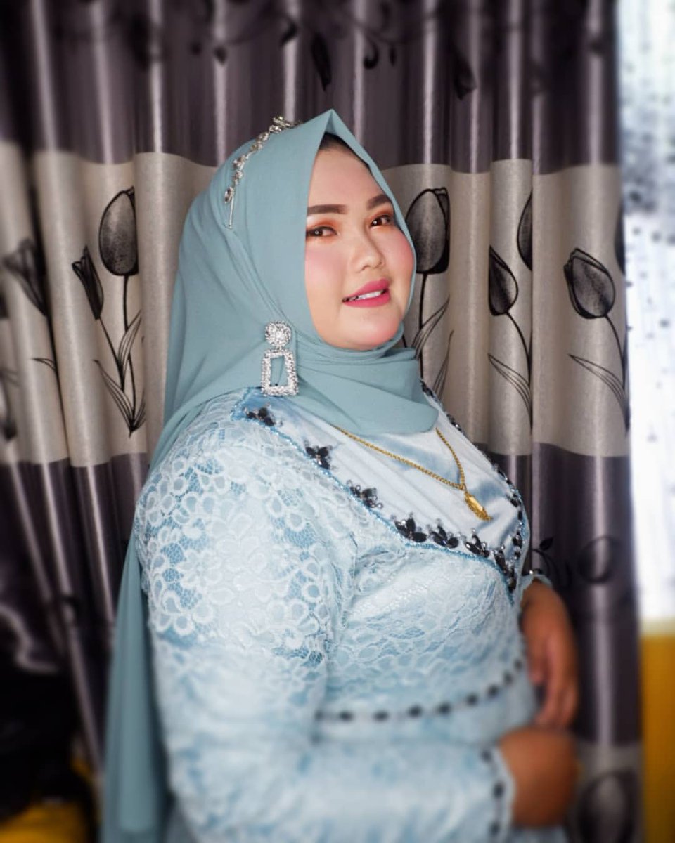 pic.twitter.com/4I1OPHvR6T. #satin. #gaunprewedding. #bajukebaya. #bajumusl...