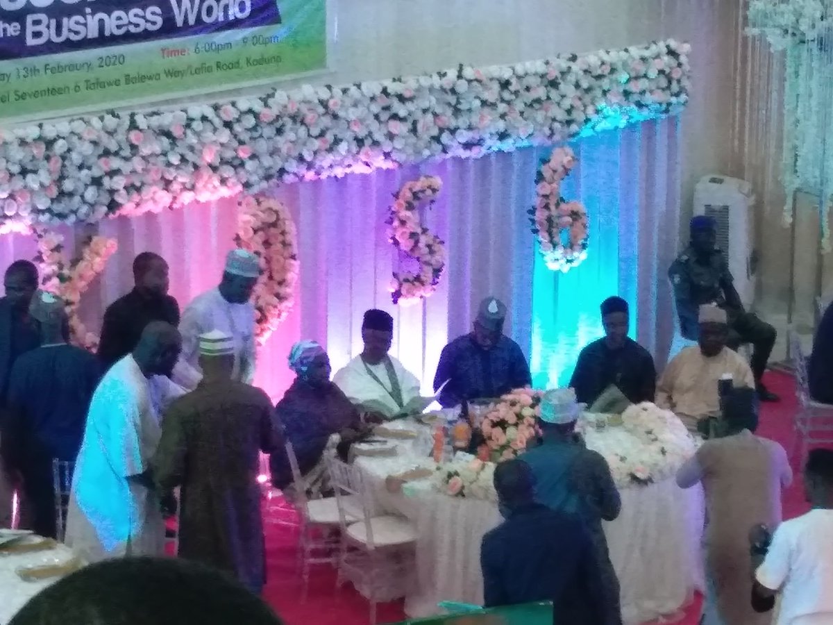 Abou_Rahmah's tweet photo. Business Dinner organized by @contactkdsg, chaired by Dan Iyan Katsina Dr. Lema Jibrin, attended by @GovKaduna His Excellency Mal. Nasir @elrufai & deputy @DrHadiza & the business community.
#wemabank
#getalat https://t.co/kje3htPZ8h