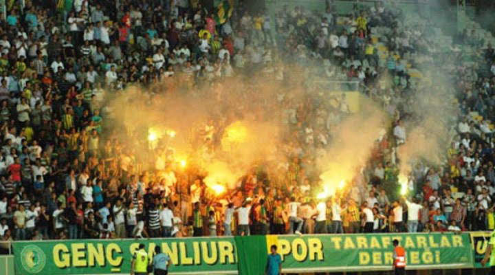 14 şubat Hayal ürünüdür tek gerçek ŞANLIURFASPOR Tribünüdür... 🔥